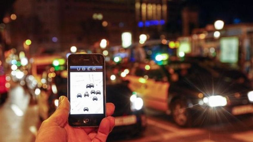 Baidu zainwestuje co najmniej 600 milionów dolarów w Uber